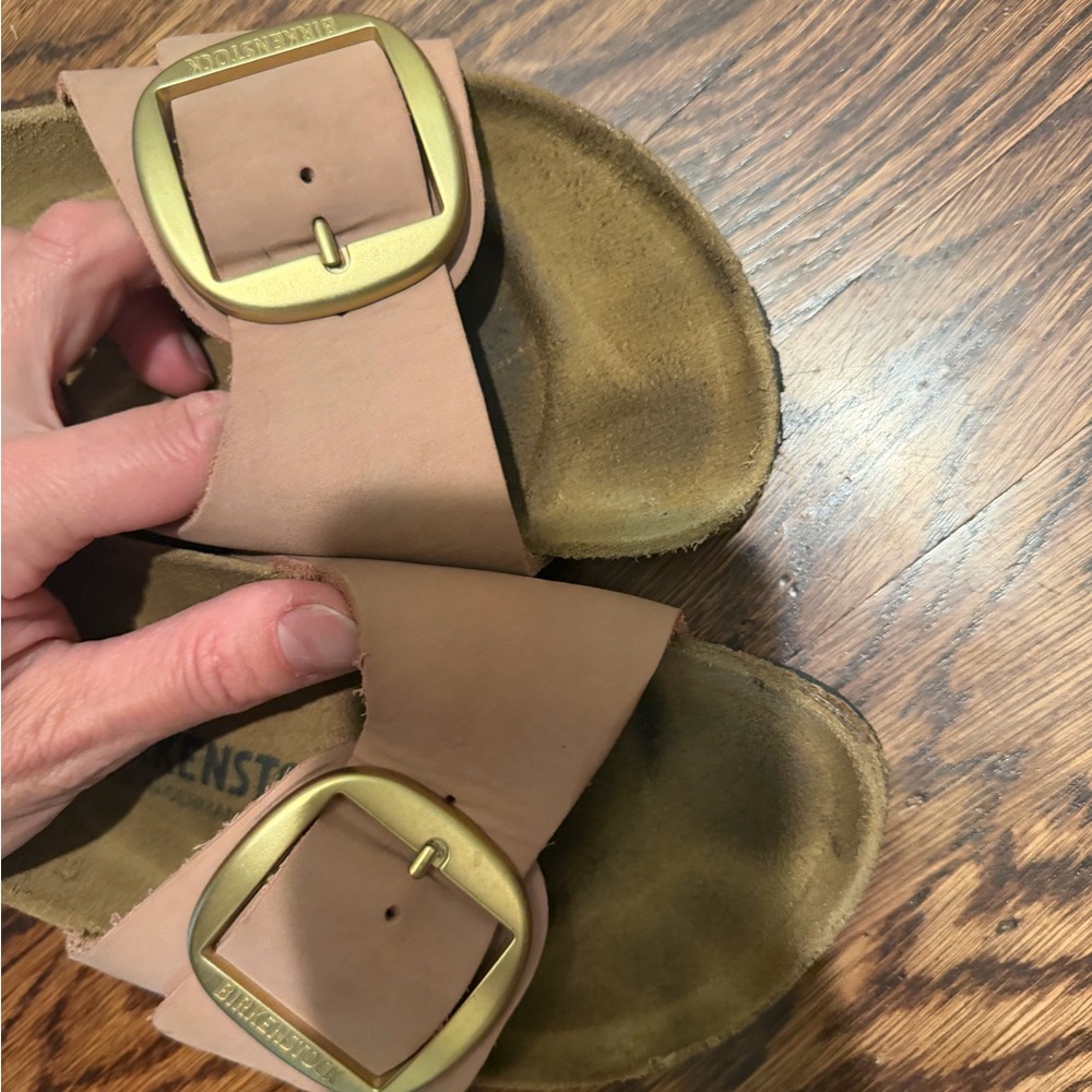 Birkenstock Madrid Big Buckle Strap Sandals in Barbie Pale Pink with Gold Buckle - Picture 5 of 5